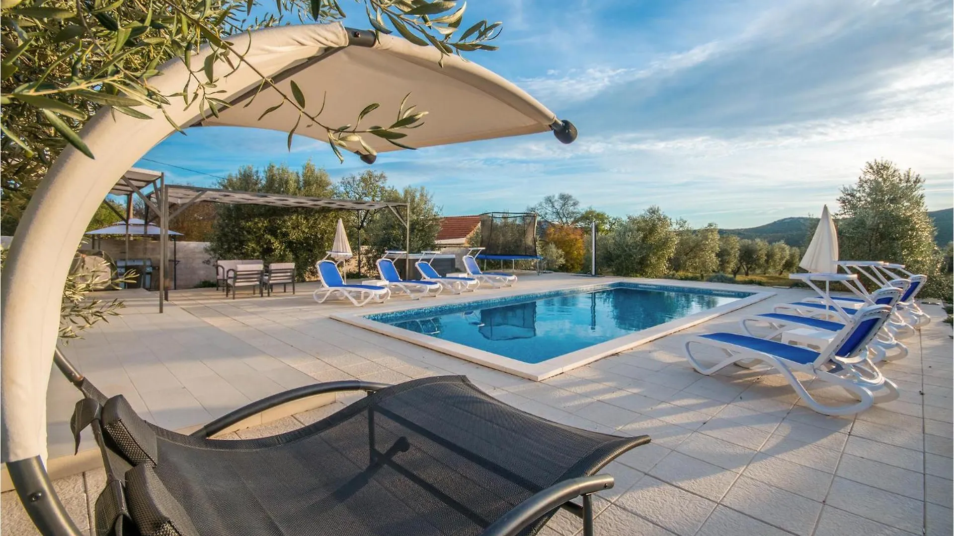 Сasa de vacaciones Lovely Home In Radosinovci With Wifi Pristeg Croacia