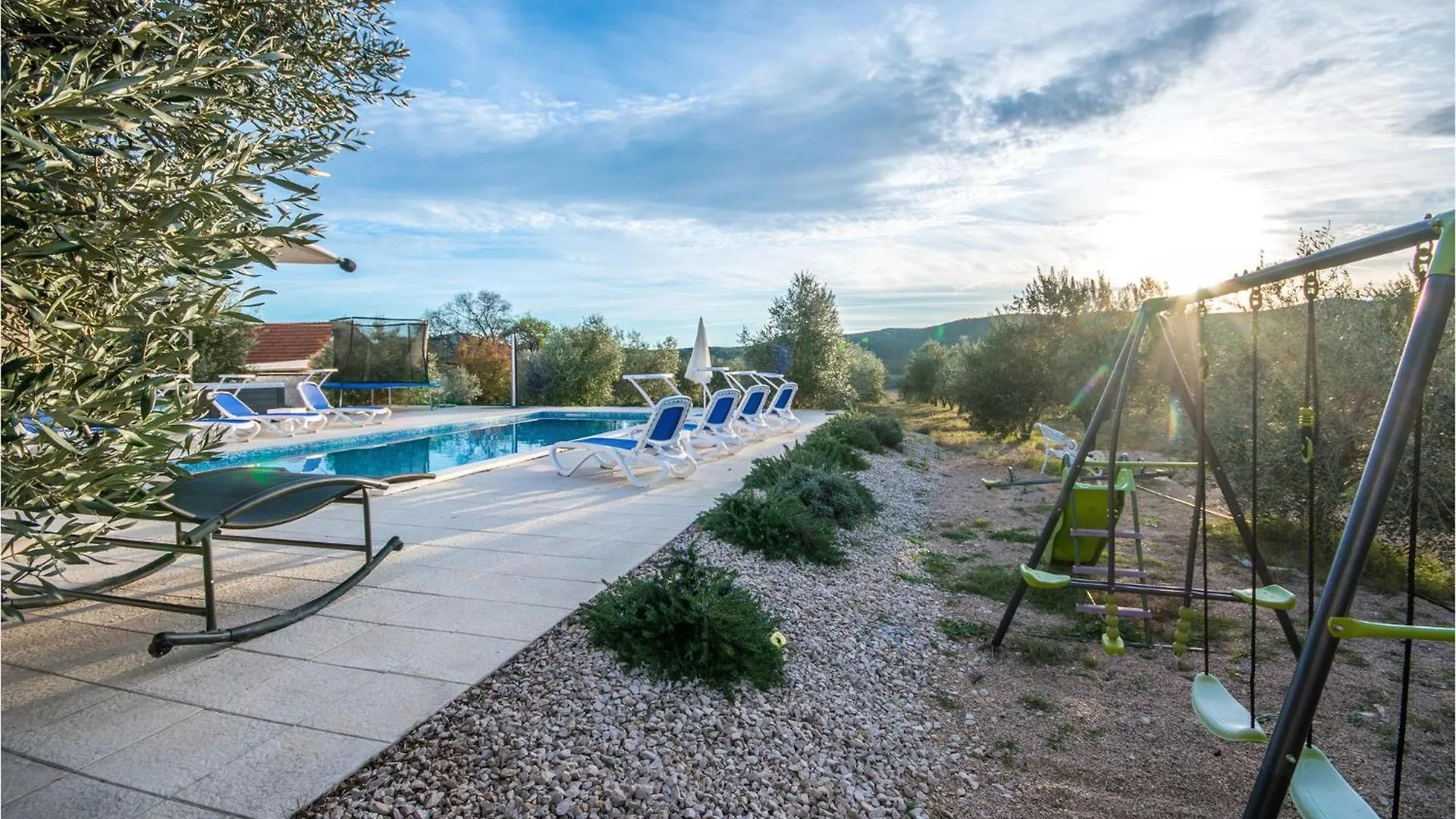 Lovely Home In Radosinovci With Wifi Pristeg
